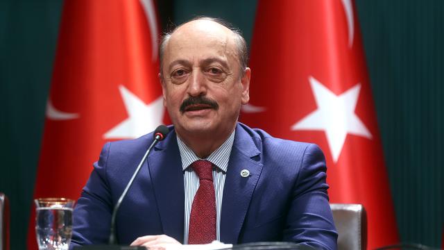 Bakan Bilgin’den Beklenen Açıklama Geldi! Önce Sözleşmeliler; Ardından Taşeronlar Ele Alınacak!