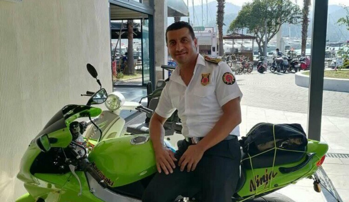 39 yaşındaki güvenlik görevlisi Turgut Dağlarbaş motoruyla geçirdiği trafik kazasında yaşamını yitirdi